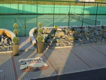 Гостиница Sunset Motel в Сомбатхее