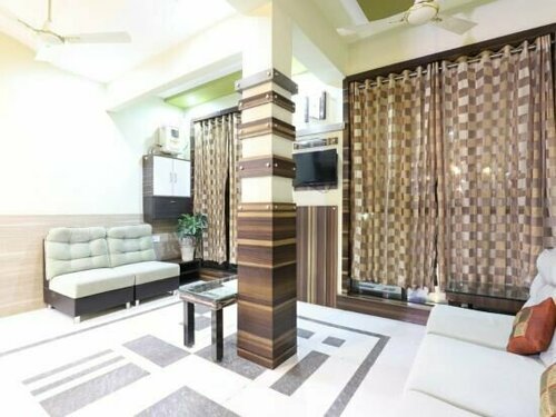 Гостиница Oyo 69568 Hotel Ronak Royal в Порбандаре
