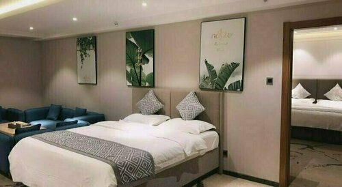 Гостиница Gem Hotel Rizhao Wanda Plaza в Жичжао