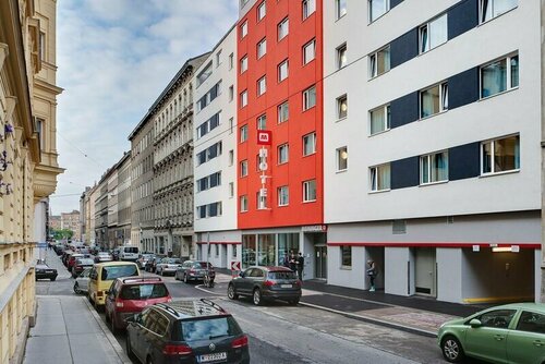 Гостиница Meininger Hotel Wien Downtown Franz в Вене