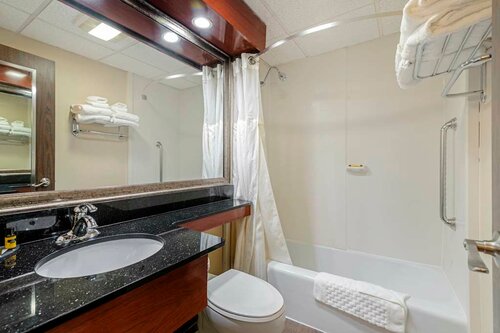 Гостиница Best Western Plus Augusta Civic Center Inn в Огасте