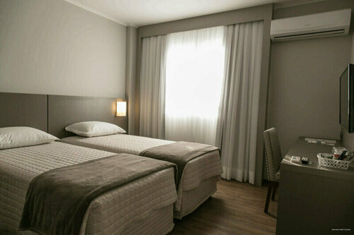 Гостиница Interclass Hotel Criciúma в Крисиуме