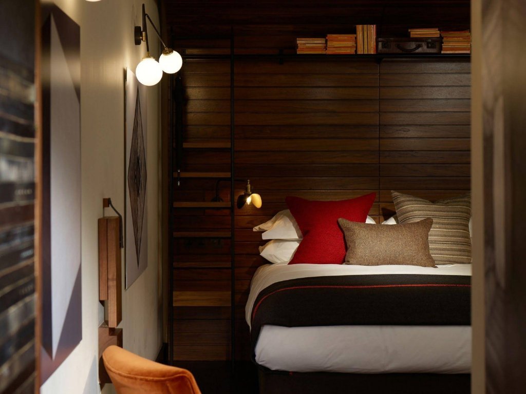 Фото The Hospital Club