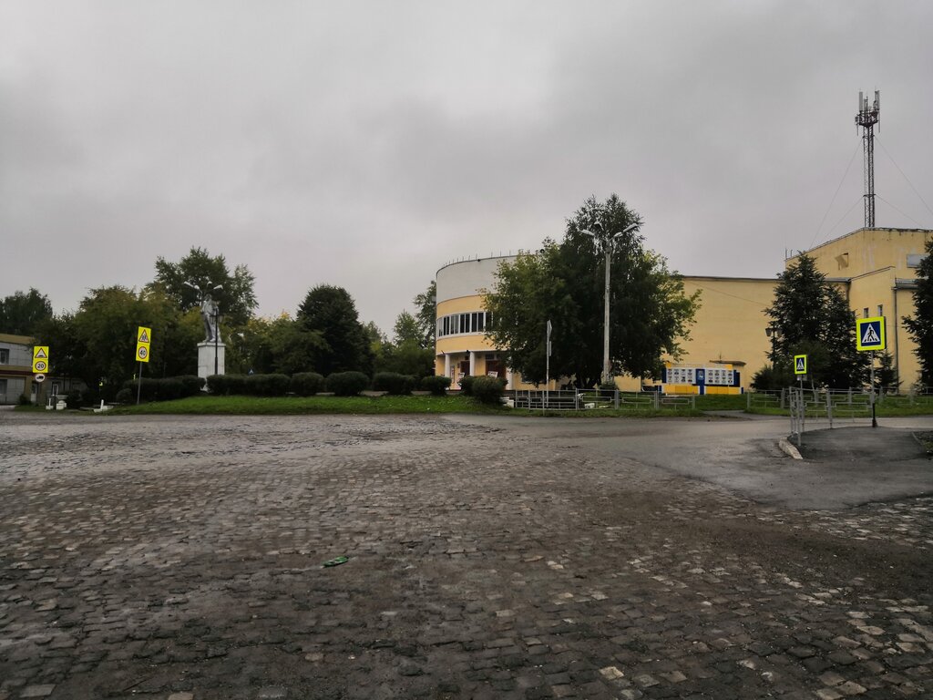 Фото: Городской дворец культуры, концертный зал, ул. Ленина, 85, Хабаровск - Янд