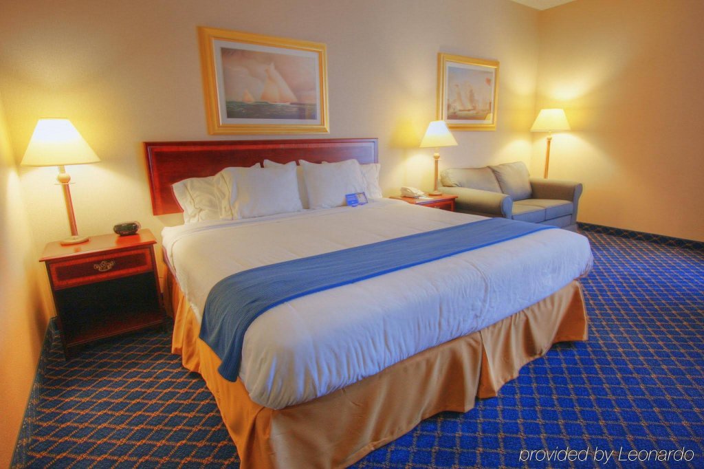 Фото Holiday Inn Express Andover North-Lawrence, an Ihg Hotel