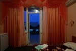 Lazure Melody (село Лазурное, улица Слуцкого, 64), hotel