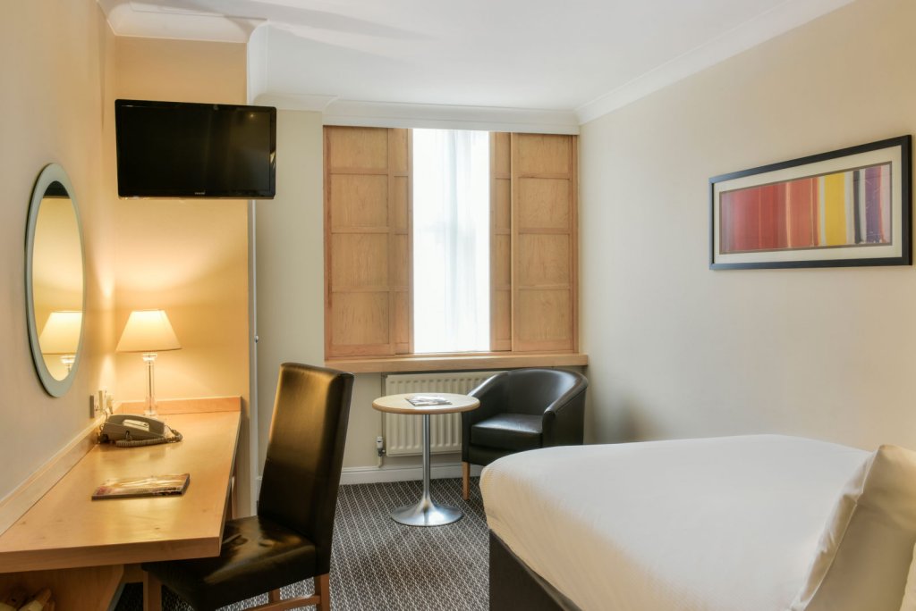 Фото Strand Palace Hotel