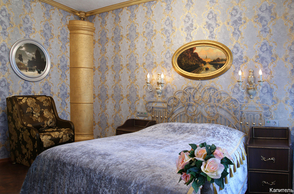 Фото Капитель