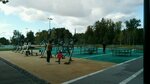 Спортплощадка (Saint Petersburg, Krestovsky Island) ، موقع للنشاط الرياضي
