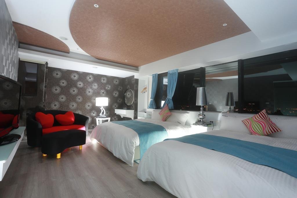 Фото Season Skyline