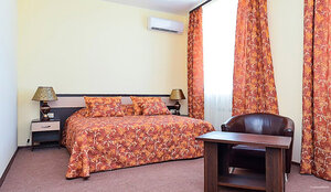 Fiesta (Orsk, Vokzalnoye shosse, 50), hotel