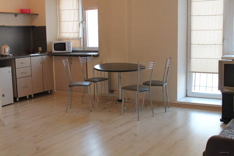 Apartamentos Gostinitsa V kvartirakh Albatros, ofis, , foto