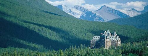 Внешний вид отеля Fairmont Peace Hotel в Хуанпу, фото 3