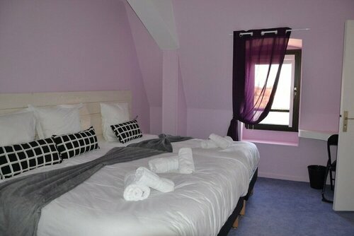 Гостиница Hotel La Couronne Marmande в Марманде