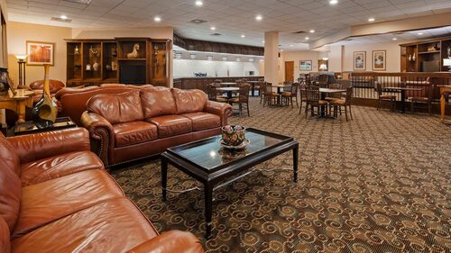 Гостиница Best Western Crossroads Of The Bluffs в Каунсил Блаффс
