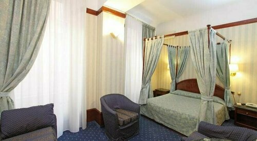 Гостиница Hotel Mirò в Рапалло