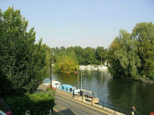 Гостиница Uno Thames Hotel в Мейденхеде