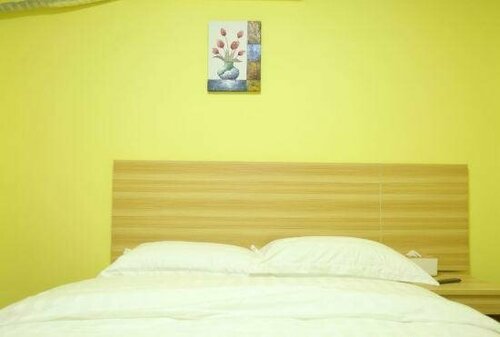 Гостиница Shenfa Hotel в Лунгане