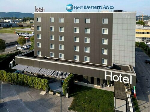 Гостиница Best Western Hotel Aries в Виченце
