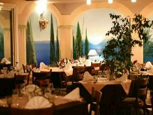 Гостиница Hôtel Aster в Брие
