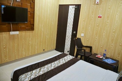 Гостиница Oyo 8105 Royale Guest House в Лудхияне