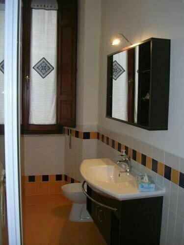 Гостиница Ascoli Antica B& x26; B в Асколи-Пичено