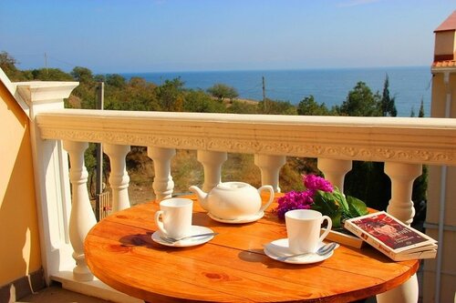 Иное жильё Вилла Арнис в Семидворье