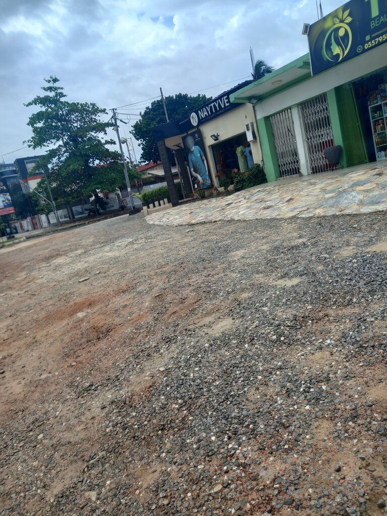 Clothing store Naytyve kaftan bay, Accra, photo