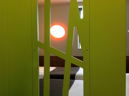 Фото Campanile Lyon Centre Berges du Rhône