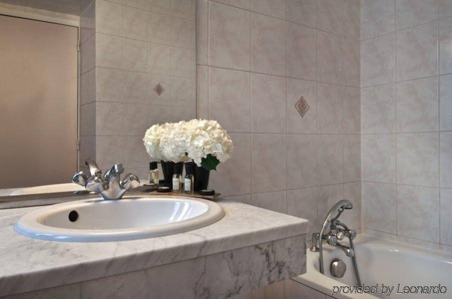 Фото Le Bon Hotel