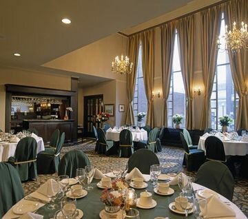 Фото Georgian Court Hotel