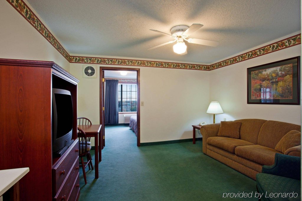 Фото Country Inn & Suites by Radisson, Elk River, Mn