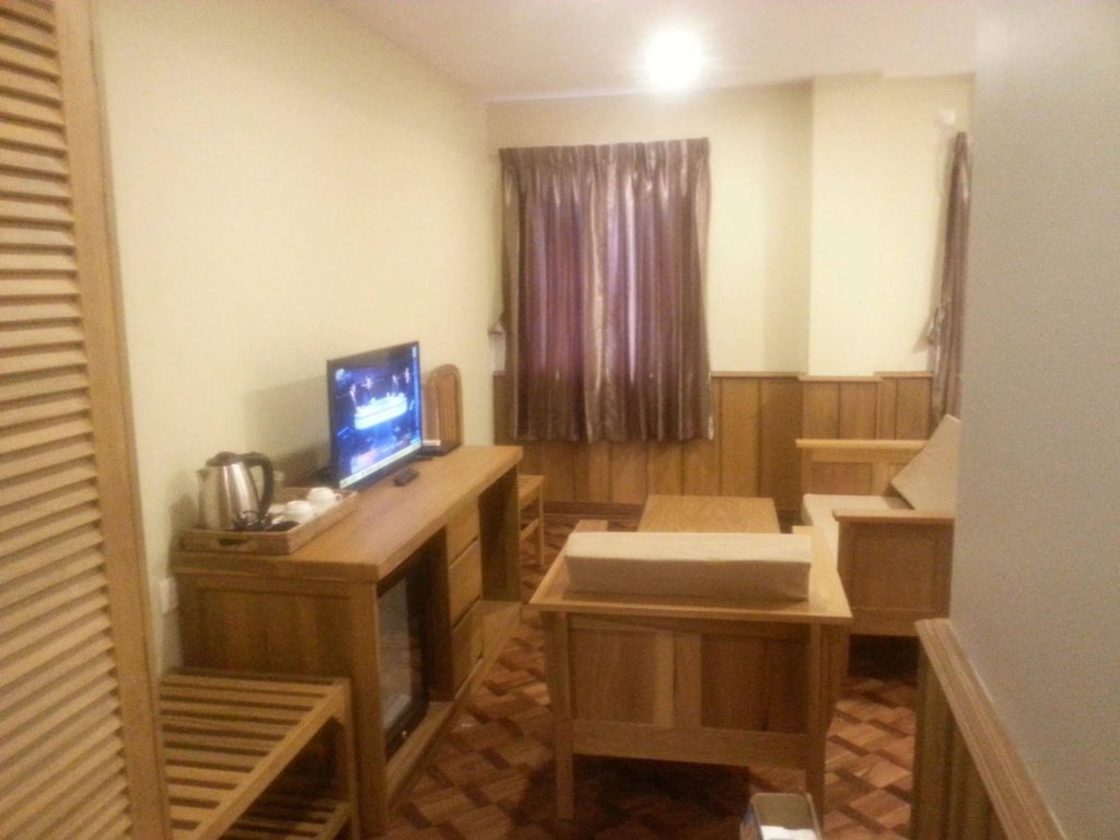 Фото Hotel H Valley Yangon