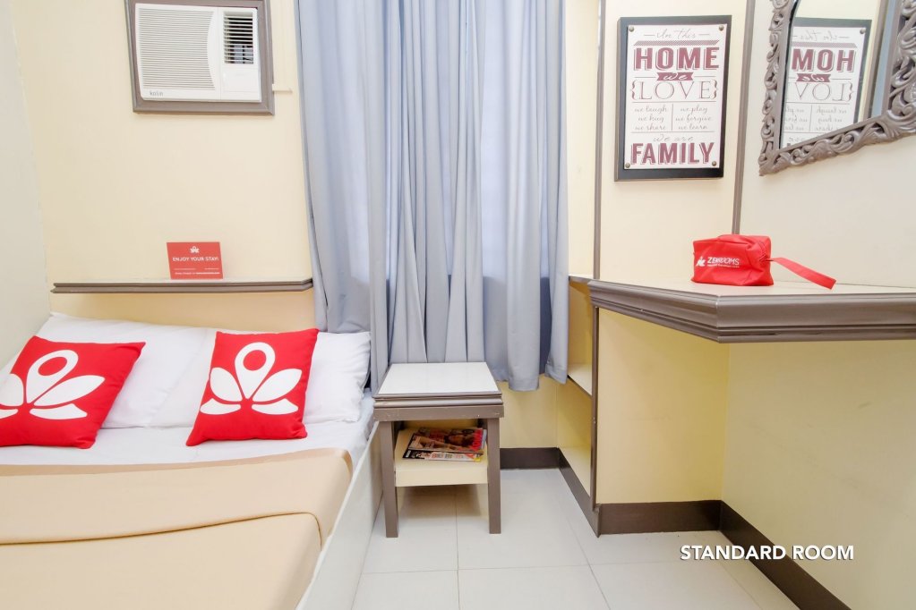 Фото Hotel Sogo Quezon Avenue