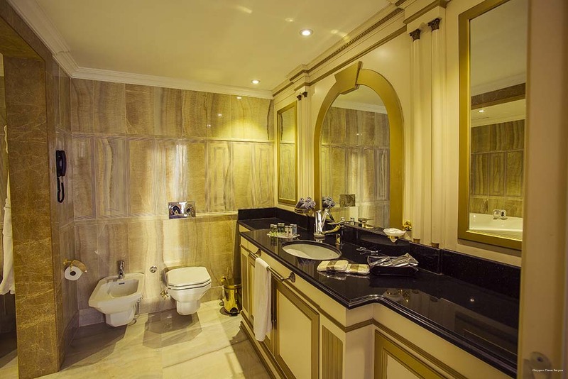 Фото Intourist Palace Hotel & SPA