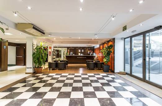 Фото Отель Petit Palace Arturo Soria