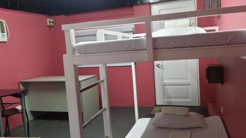 Фото ERVoruto Hostel Makati