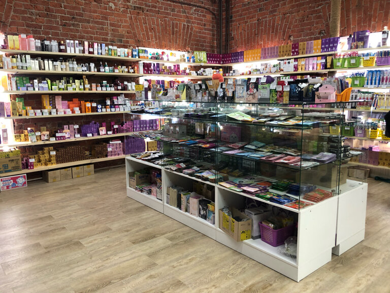 Perfume and cosmetics shop Asia Kiss, Moscow, photo