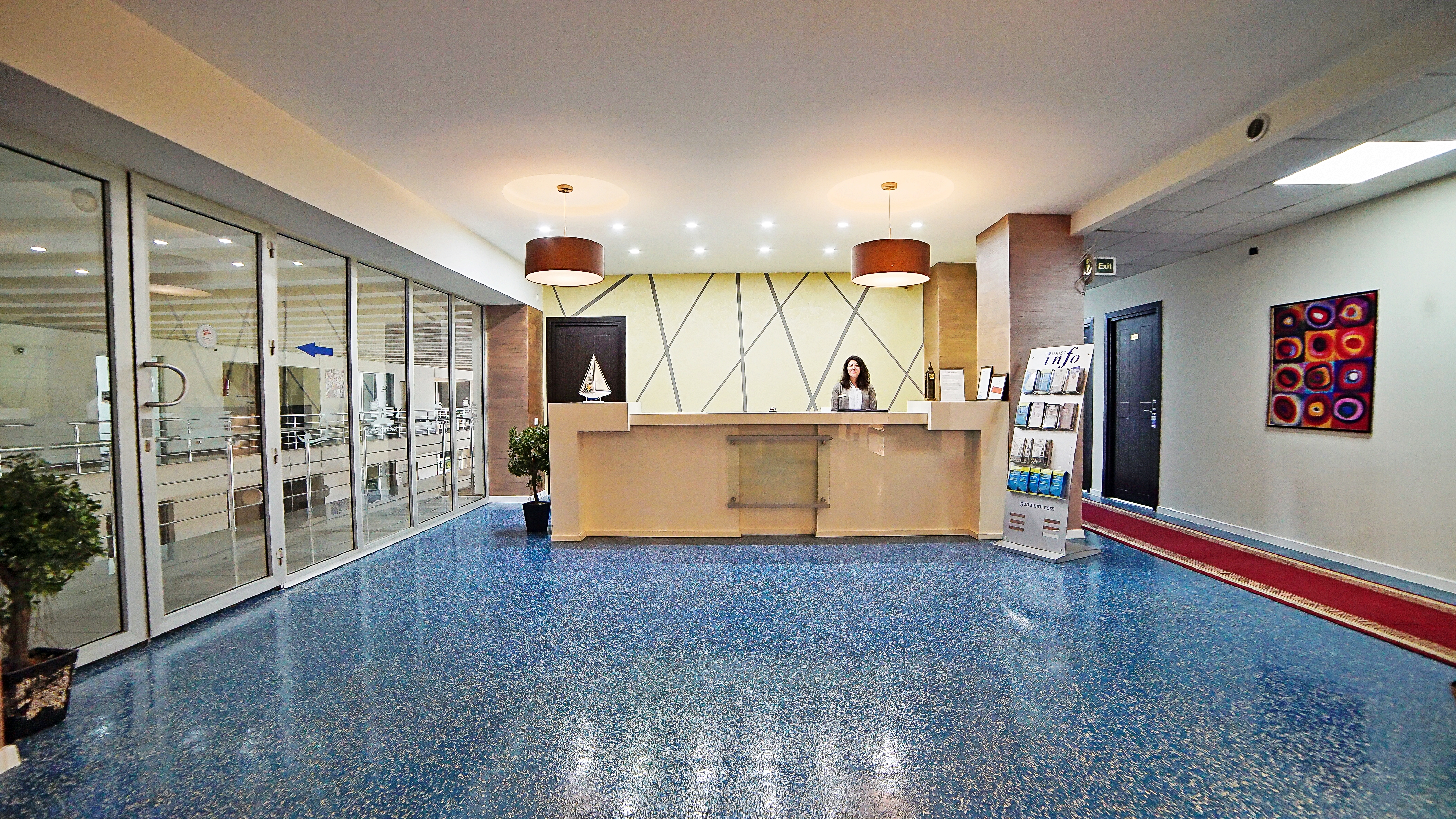 Фото Отель Марди Плаза