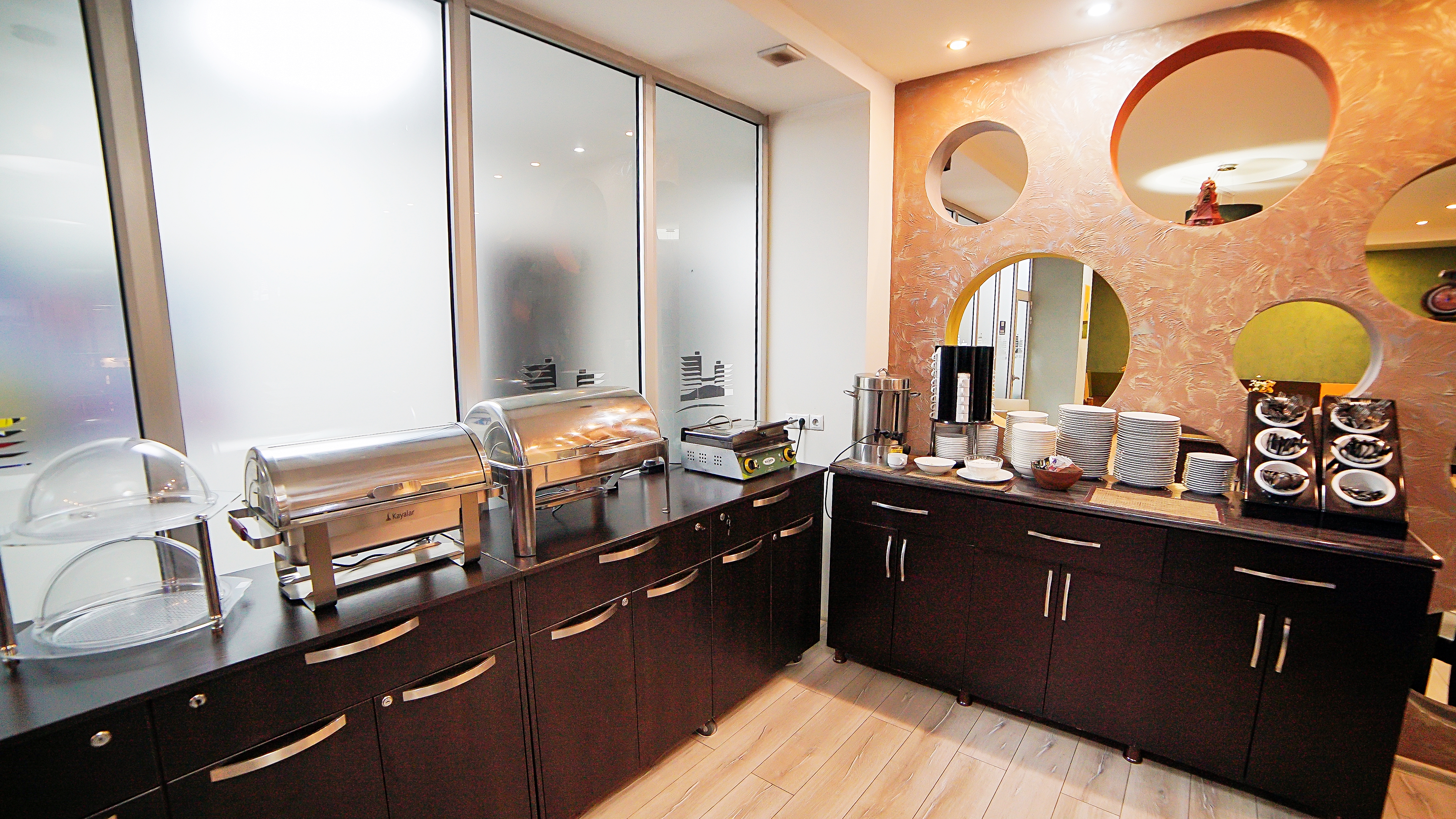 Фото Отель Марди Плаза