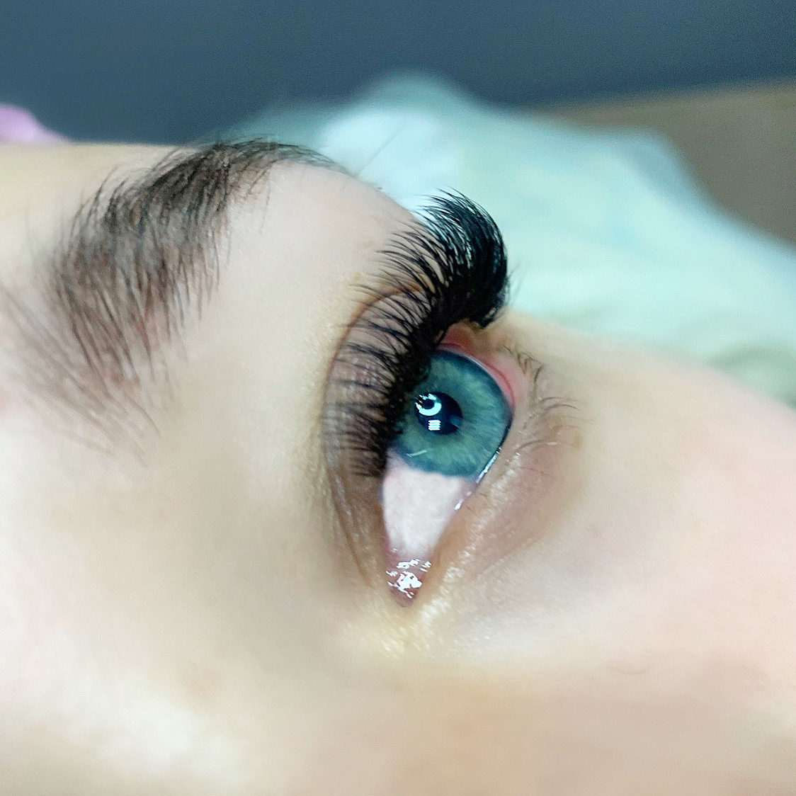 Lashes Room студия наращивания ресниц