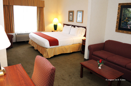 Фото Evergreen Inn and Suites