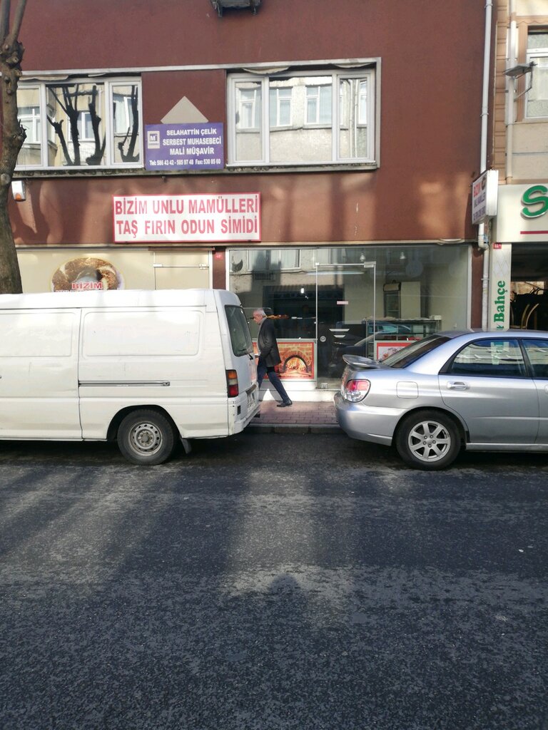 Ekmek fırını Bizim Unlu Mamülleri, Fatih, foto