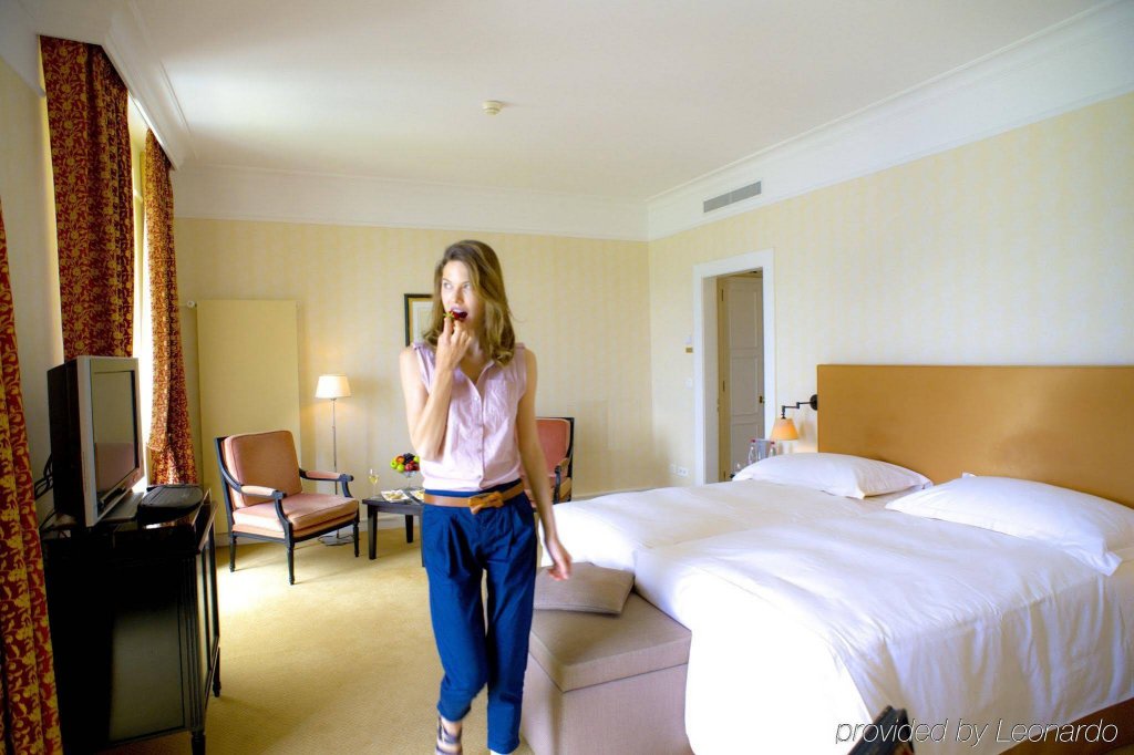 Фото Hotel Des Trois Couronnes