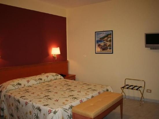 Фото Hotel d'Orleans