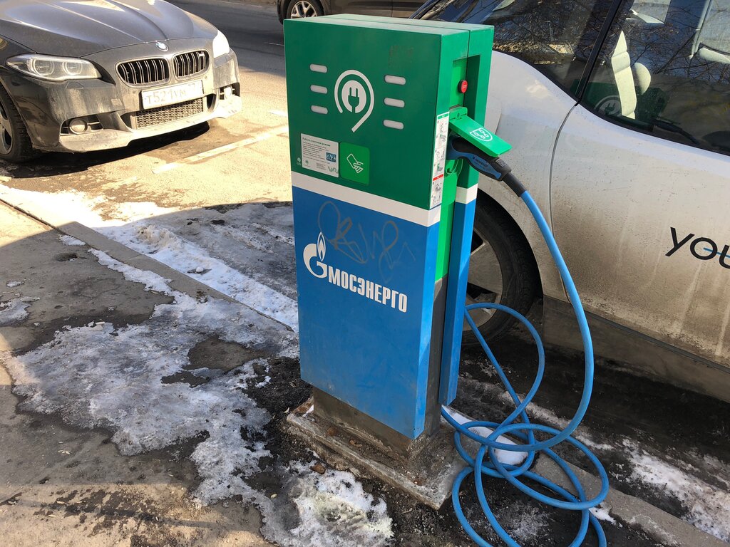 Электрозарядка для Porsche