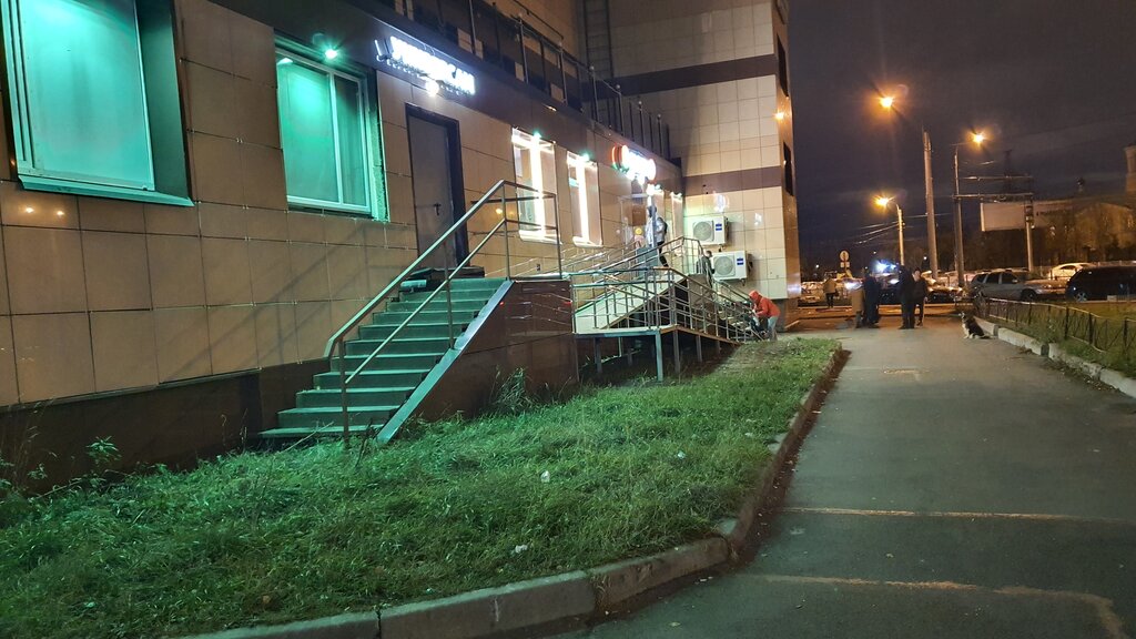 Supermarket Dixi, Saint Petersburg, photo