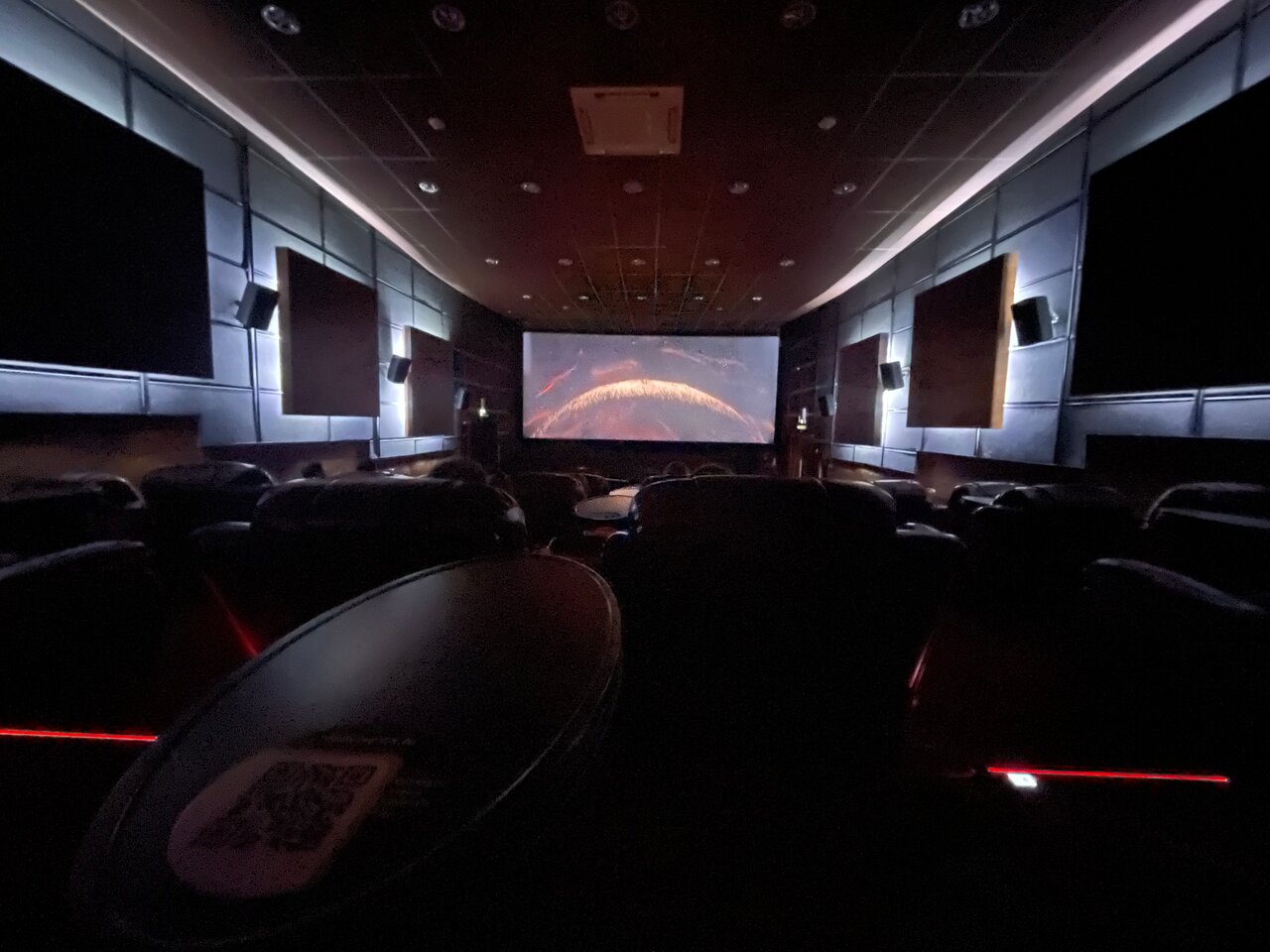 «8 популярных кинотеатров Иркутска с хорошей атмосферой» фото материала