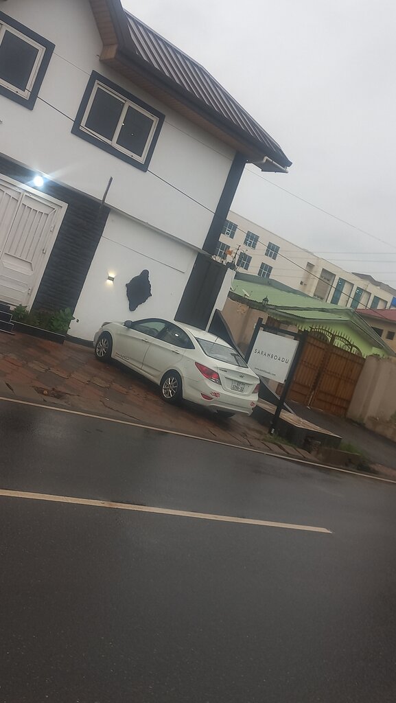 Fashion house Sarah Boadu, Accra, photo