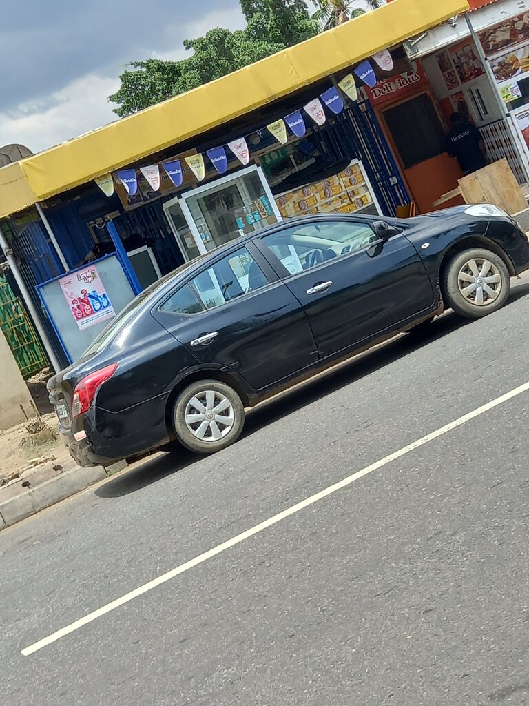 Fast food God's hand, Accra, photo